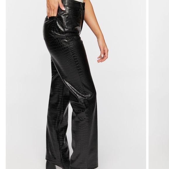 Bootcut Pants - Picture 2 of 8